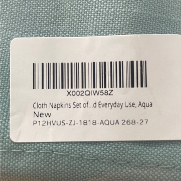 H. Versailtex Cloth Table Napkins - Picture 3 of 7